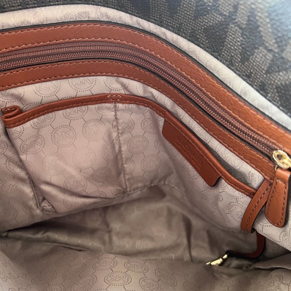 Michael Michael Kors Harper Large North/South Tote Bag - Picture 7 of 9